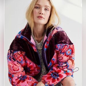 Free People bomber
